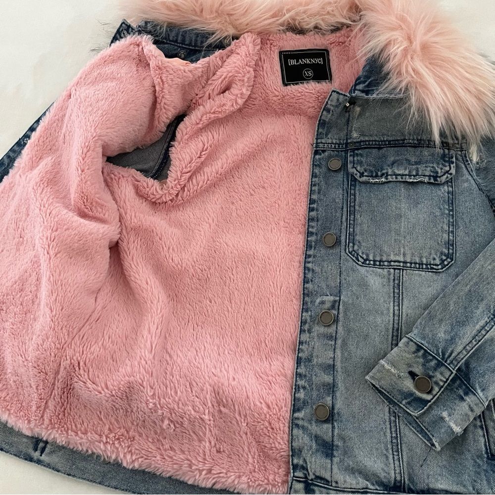 Blank NYC Pink Faux Fur Collar/Lined Snowflake Denim Jacket, Size XS - Picture 9 of 16